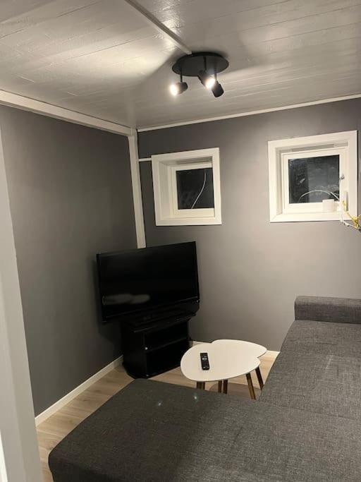 Central Apartment In Tromso With Parking Place Eksteriør bilde